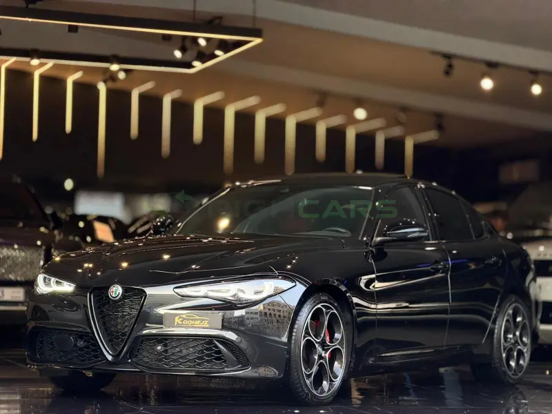  ألفا روميو Giulia 